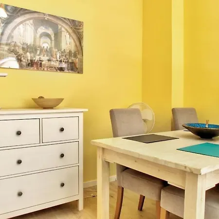 Sunny In Corfu Town Apartment *